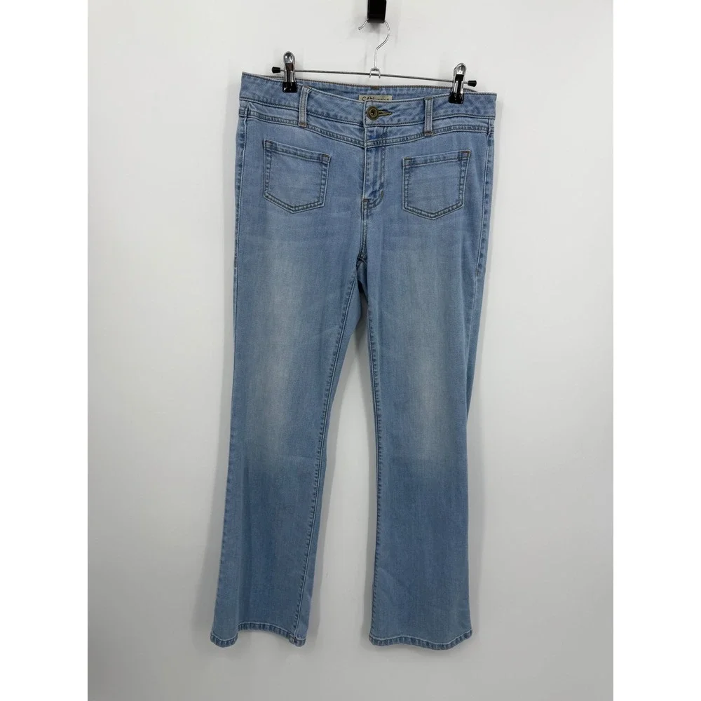 Cabi 223R Malibu Flare Jeans Womens 8 Light Wash Blue Front‎ Patch Pocket Denim